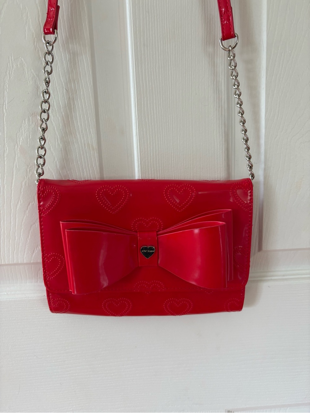 Betsey Johnson Red Patent Heart Embossed Bow Crossbody Wallet Purse